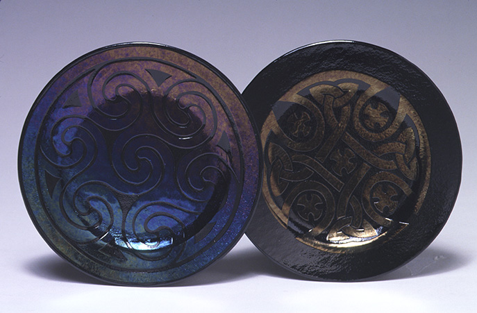 7" Slumped Glass Celtic Spirals Plate